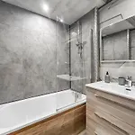 Le Diderot - Spacieux & Garage Prive Double
