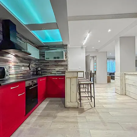Apartment Le Diderot - Spacieux & Garage Prive Double Dijon