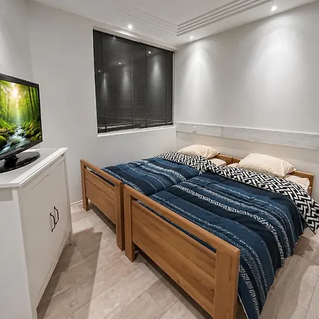 Le Diderot - Spacieux & Garage Prive Double Apartment